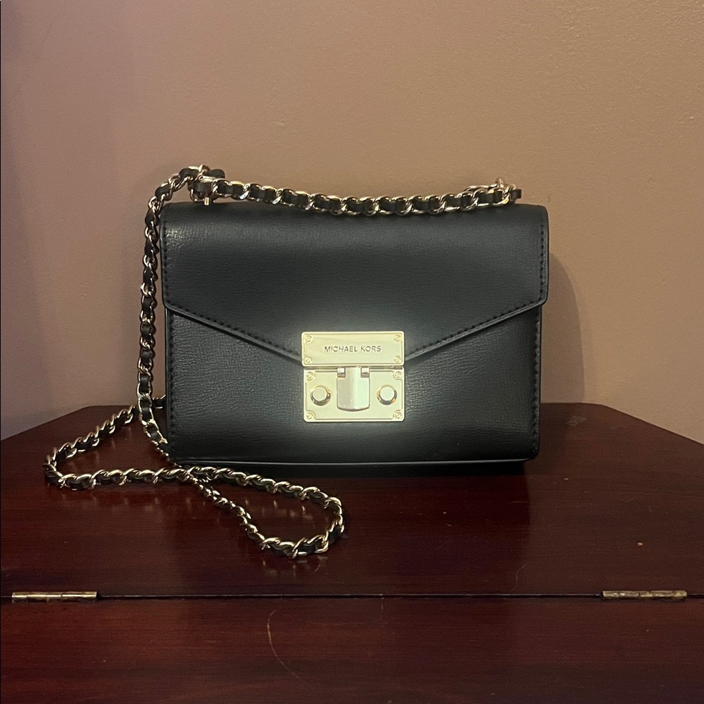 Michael Kors Rose leather Flap Crossbody
